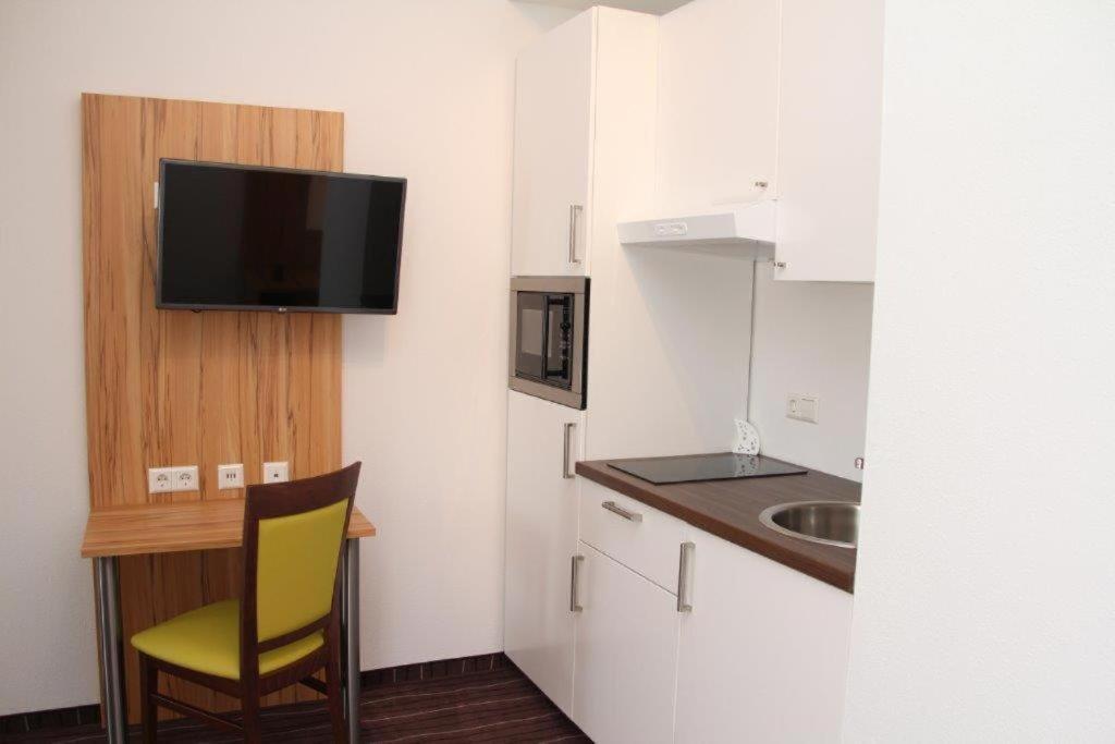 Апарт отель Schaefer Boardinghouse Грёбенцелль Экстерьер фото